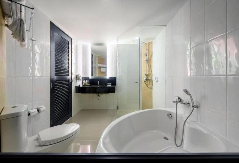 اتاق لوکس با تخت بزرگ, Novotel Phuket Vintage Park Resort