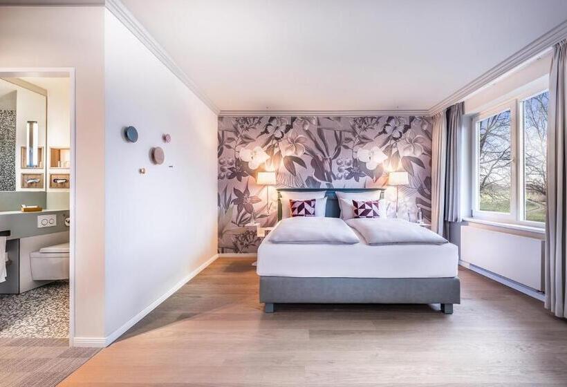 اتاق استاندارد, Steigenberger Hotel Treudelberg Hamburg