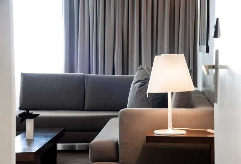 سوئیت سینیور, Brasil Suites Boutique