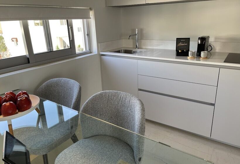 سوئیت سینیور, Brasil Suites Boutique