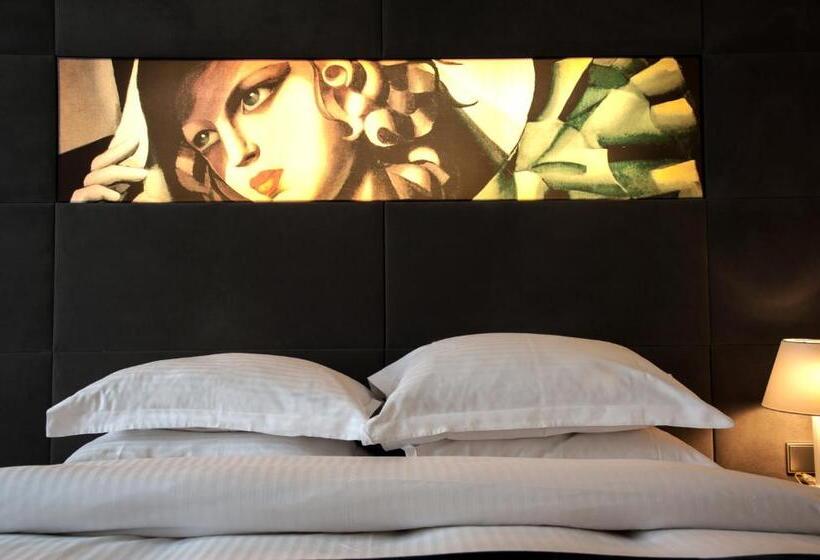 سوئیت سینیور, Brasil Suites Boutique