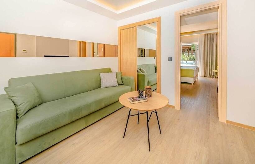Bungalow Familiare, Dolce By Wyndham Athens Attica Riviera