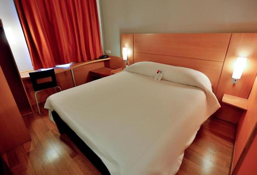 Chambre Standard, Ibis Fes