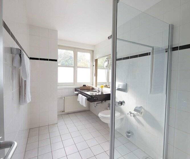 سوییت جونیور, Nestor Hotel Neckarsulm