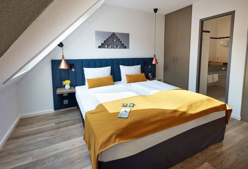 سوییت جونیور, Nestor Hotel Neckarsulm