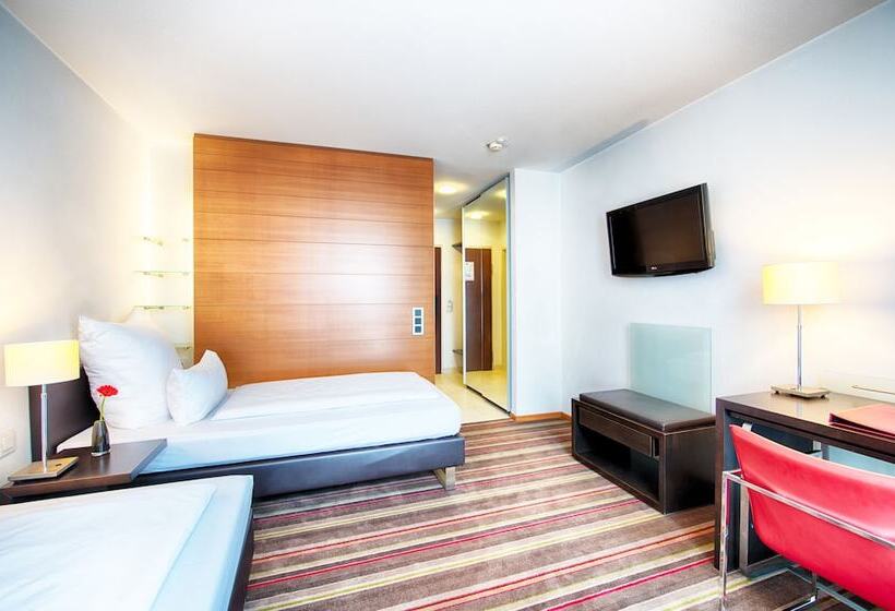 Quarto Comfort, Leonardo  Munich City West