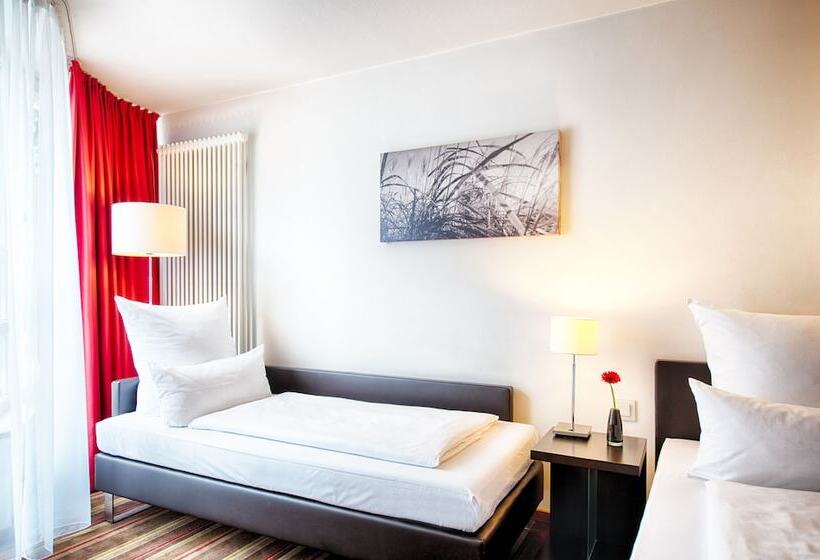 Quarto Comfort, Leonardo  Munich City West