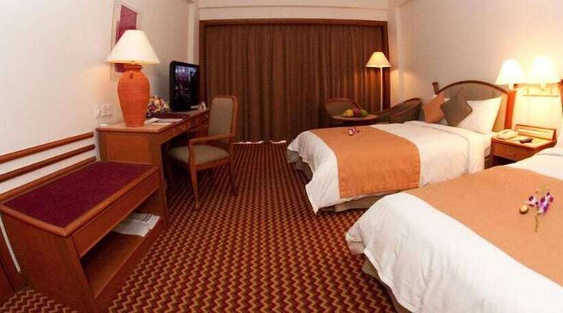 اتاق لوکس با چشم‌انداز, Parkcity Everly Hotel Miri