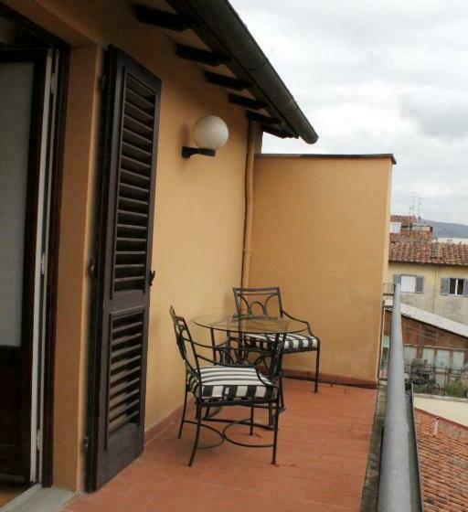 Superior Room with Terrace, Albani Firenze