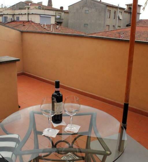 Superior Room with Terrace, Albani Firenze