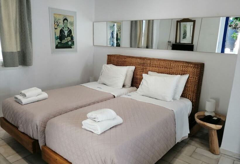 استودیوی استاندارد, Andromeda Residence