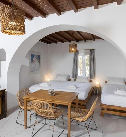 استودیوی سوپریور, Andromeda Residence