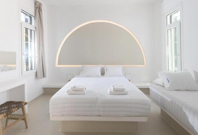 استودیوی سوپریور, Andromeda Residence