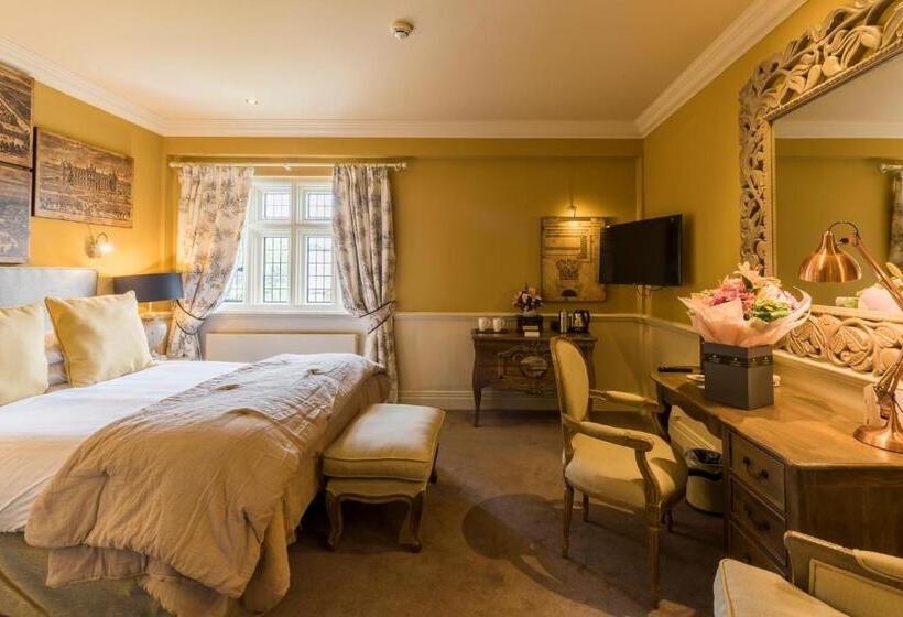 Standard Room, Coombe Abbey