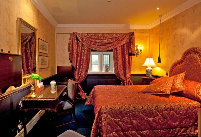 Standard Room, Coombe Abbey