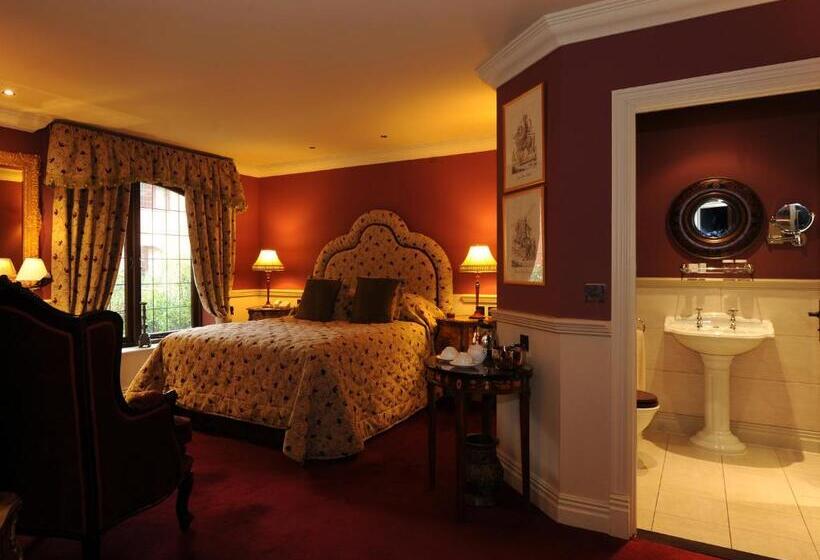 Standard Room, Coombe Abbey