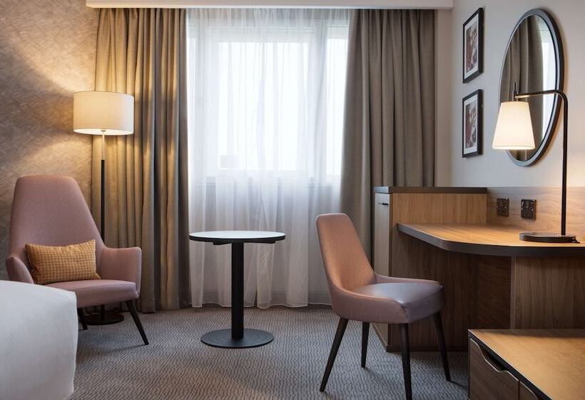 اتاق لوکس, Doubletree By Hilton Dartford Bridge