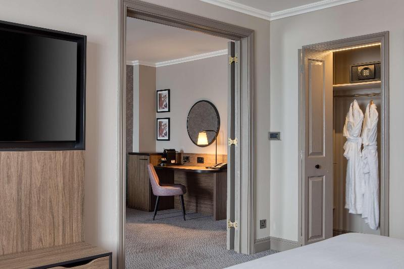 سوئیت با تخت بزرگ, Doubletree By Hilton Dartford Bridge