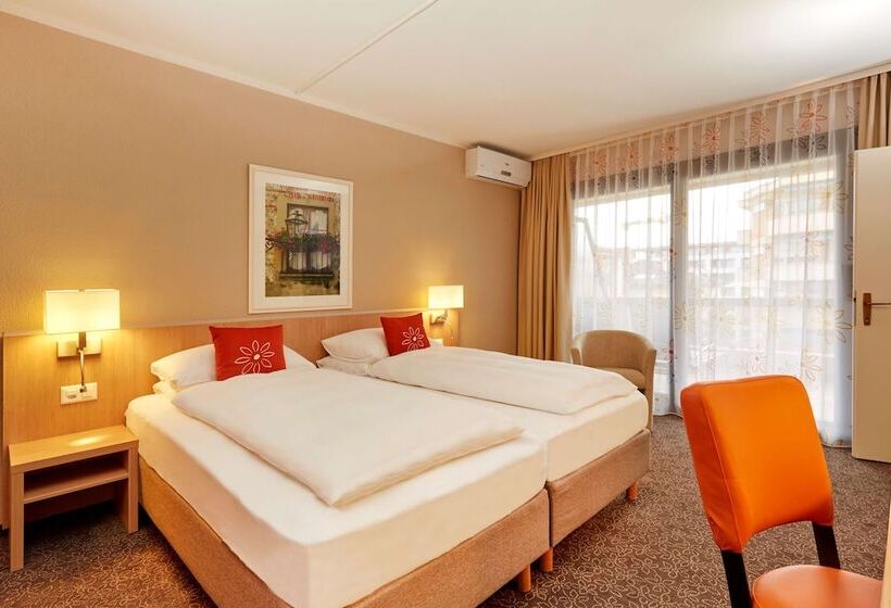 Номер Superior с Видом, H4 Hotel Arcadia Locarno