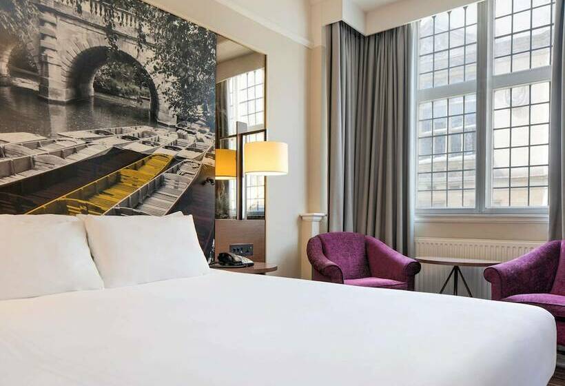اتاق پرستیژ, Mercure Oxford Eastgate