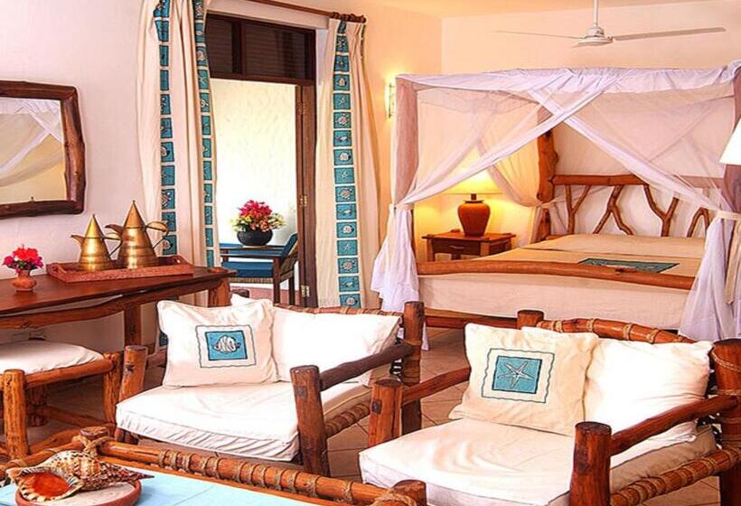 Executive Suite, Pinewood Beach Resort And Spa