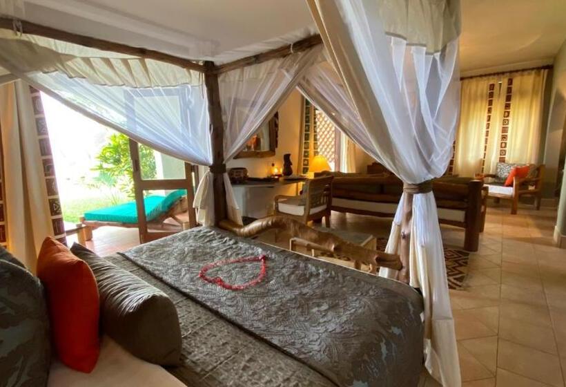 سوییت اجرایی, Pinewood Beach Resort And Spa