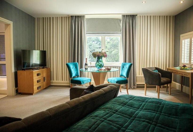 سوئیت مستر, Rowhill Grange Hotel & Utopia Spa