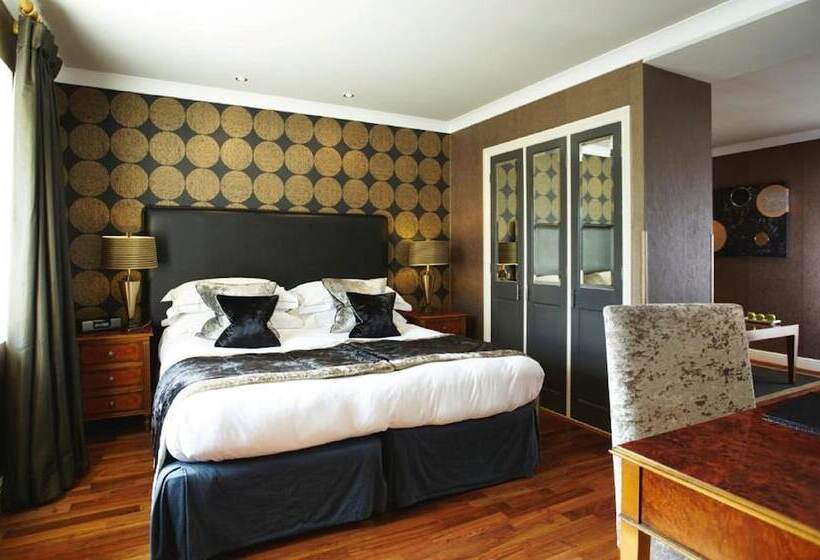سوییت جونیور, Rowhill Grange Hotel & Utopia Spa
