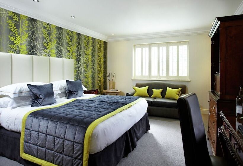 سوییت جونیور, Rowhill Grange Hotel & Utopia Spa