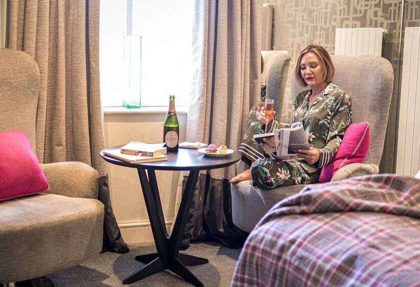 اتاق لوکس با تخت بزرگ, Rowhill Grange Hotel & Utopia Spa