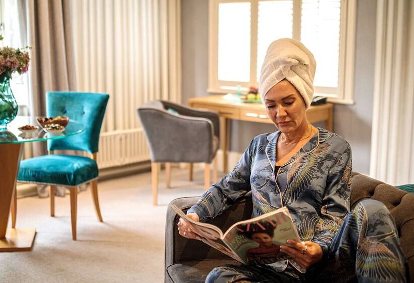 سوئیت مستر, Rowhill Grange Hotel & Utopia Spa