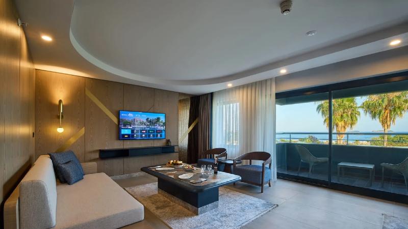 اتاق لوکس, Movenpick Resort Antalya Tekirova
