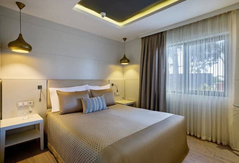 سوئیت رویال, Movenpick Resort Antalya Tekirova