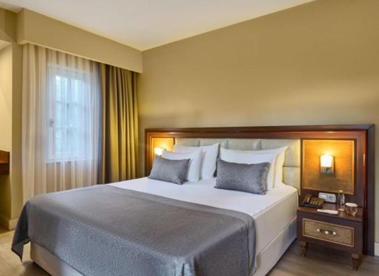 سوئیت رویال, Movenpick Resort Antalya Tekirova