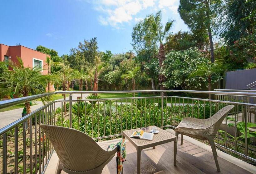 اتاق راحتی, Movenpick Resort Antalya Tekirova