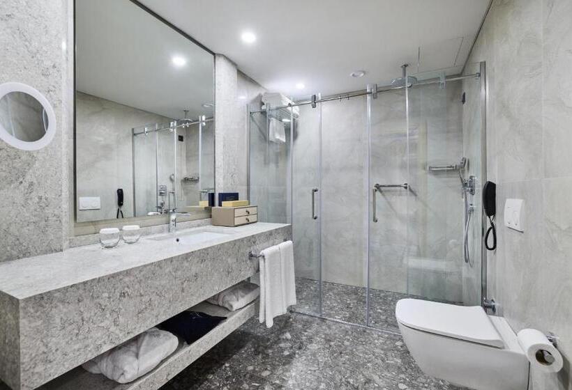 سوئیت راحتی, Movenpick Resort Antalya Tekirova