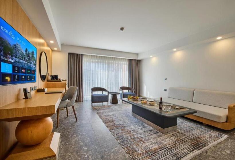 سوئیت راحتی, Movenpick Resort Antalya Tekirova
