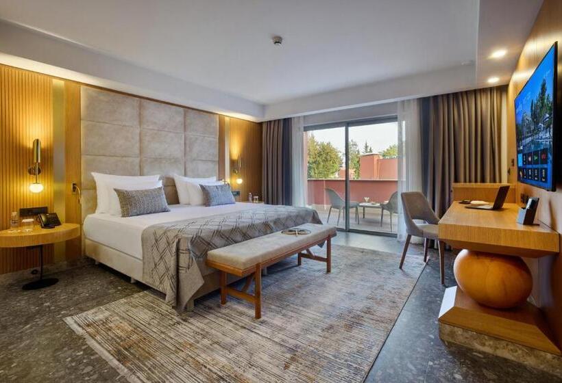 سوئیت راحتی, Movenpick Resort Antalya Tekirova