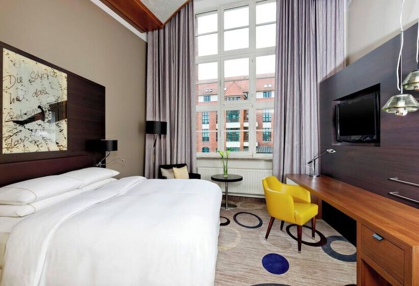 اتاق اجرایی, Sheraton Hannover Pelikan