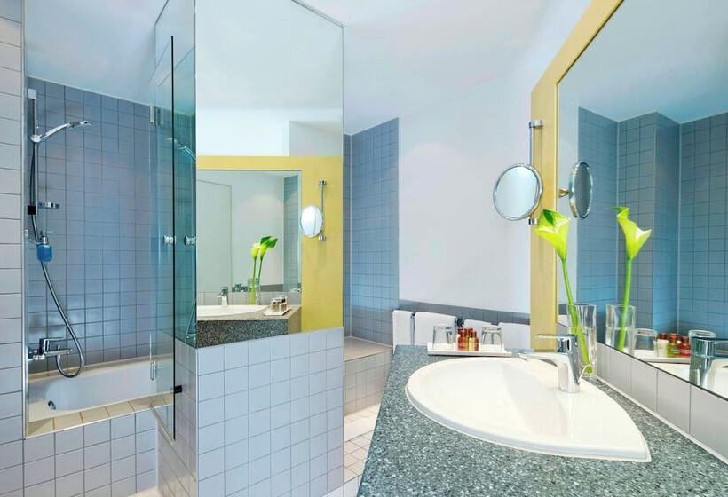 سوییت جونیور, Sheraton Hannover Pelikan