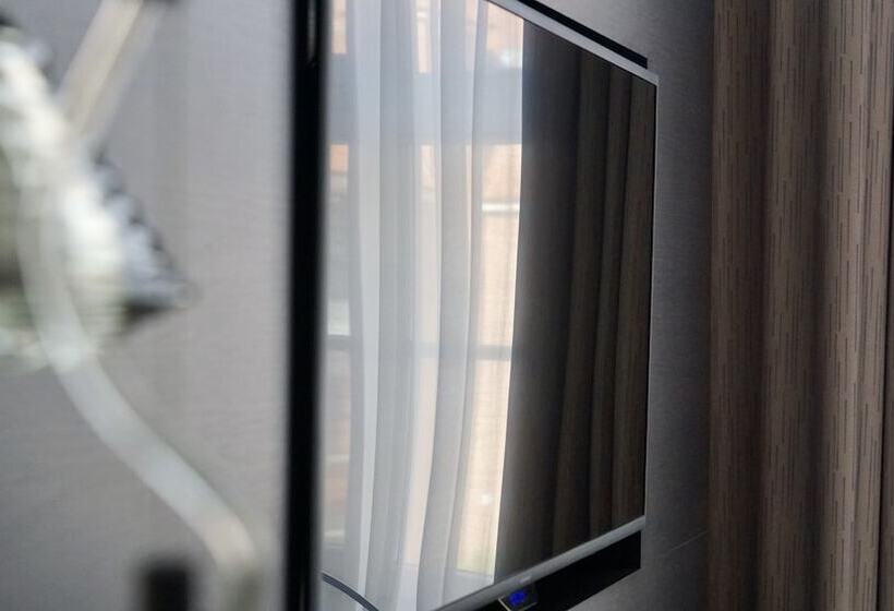 سوییت جونیور, Sheraton Hannover Pelikan