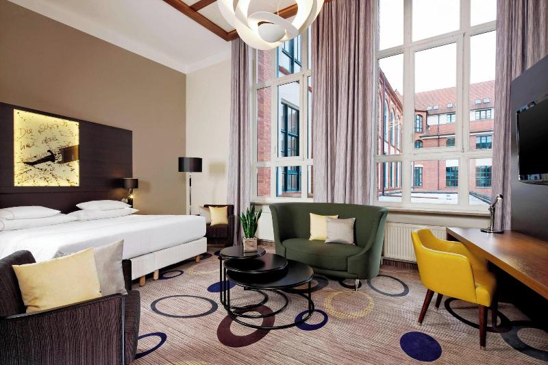 سوئیت جونیور با تخت بزرگ, Sheraton Hannover Pelikan