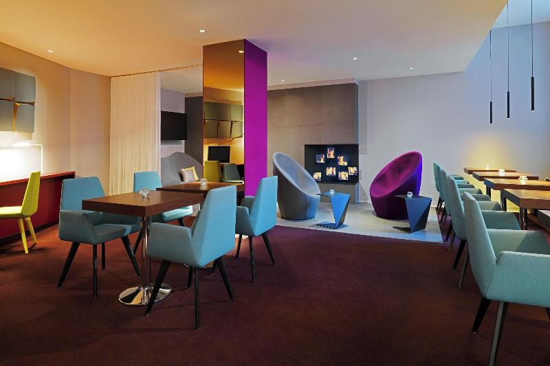 سوئیت جونیور با تخت بزرگ, Sheraton Hannover Pelikan