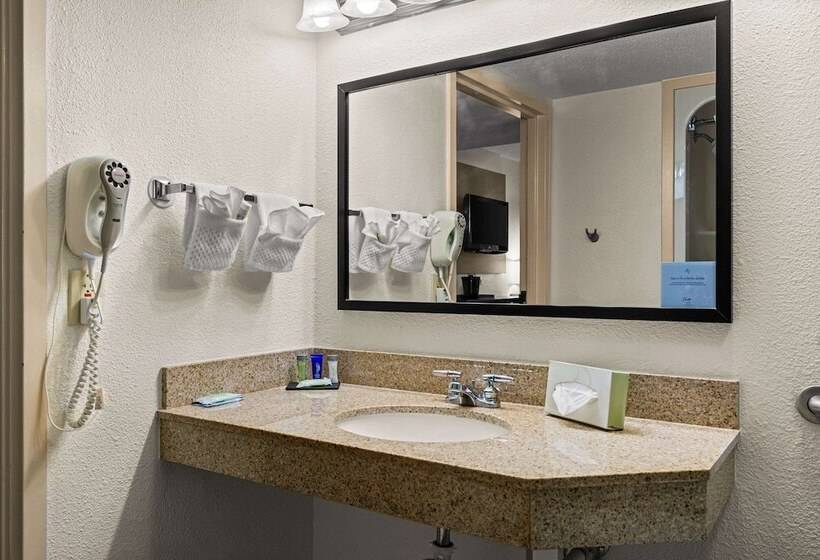 اتاق استاندارد با 2 تخت دوبل, Sleep Inn