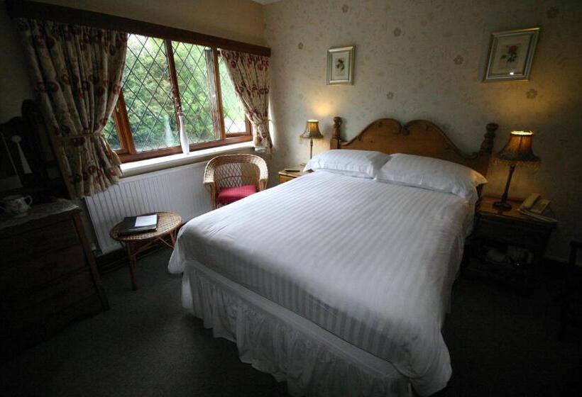 اتاق اکونومی, Three Horseshoes Country Inn