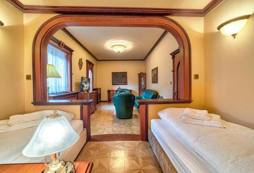 آپارتمان 1 خوابه با بالکن, Vila Anna