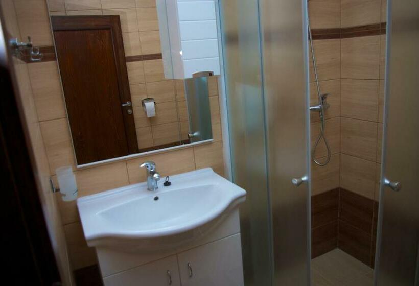 اتاق استاندارد, Vila Anna