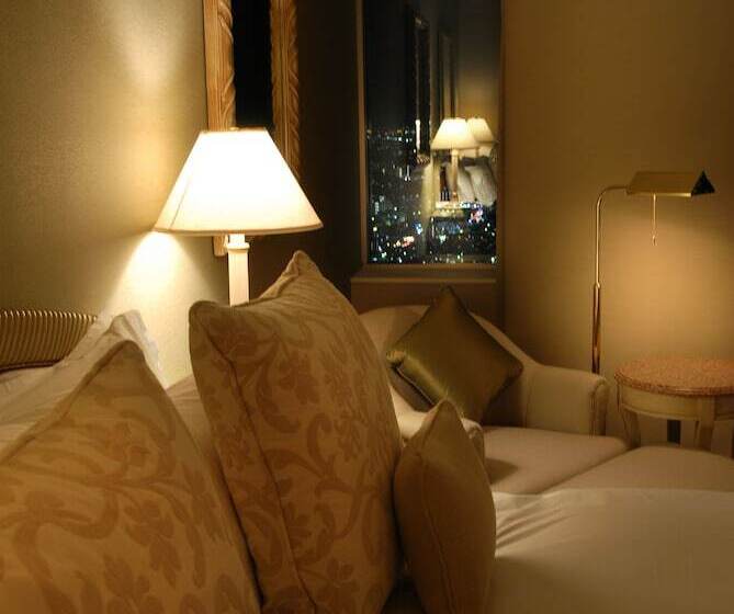 Standard Room with Views, Yokohama Royal Park