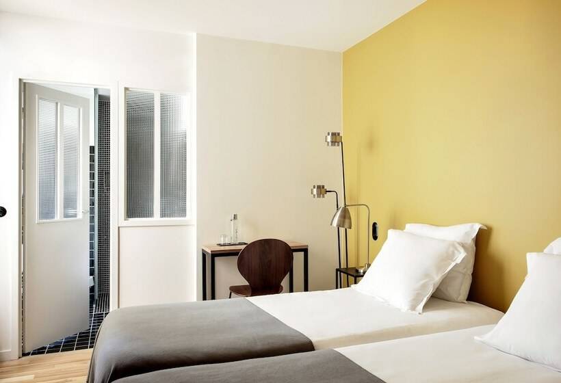 Quarto standard, New Hotel Le Voltaire