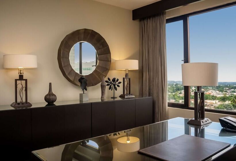 Suite Présidentielle, Hilton San Salvador